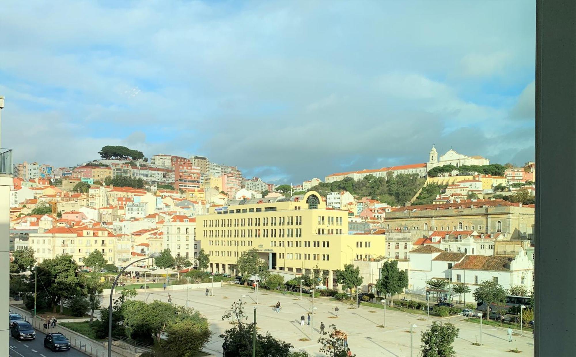 Mm2 Dowtown Baixa-rossio With Castle View And Free Parking Appartement Lissabon